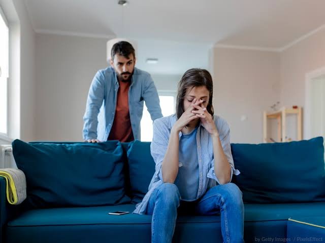 Crise no Relacionamento: Quando Procurar Terapia de Casal